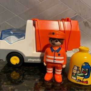 Playmobil 1-2-3 Recycling Truck Building Set 6774